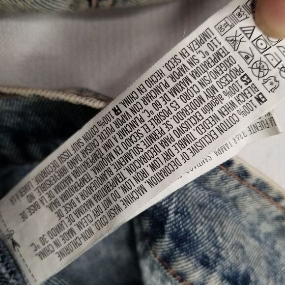 Forever 21 Plus Acid Wash Denim Jean Trucker Jacket Howling Wolf Back Patch 2X - Picture 9 of 11